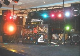 Barry John Disco - Setting up at Drayton Manor 