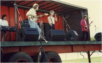 One on One - Tamworth Rock Festival - 1984