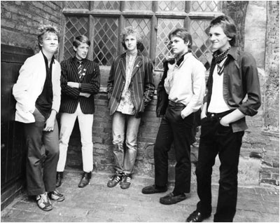 Thirty Frames a Second - photograph taken by Johnny Walker of the Tamworth Herald in the courtyard at Tamworth Castle around the spring/summer of 1981. Left to right: Matthew Lees, Mark Mortimer, Donald Skinner, Andrew Baines and Paul Summers.